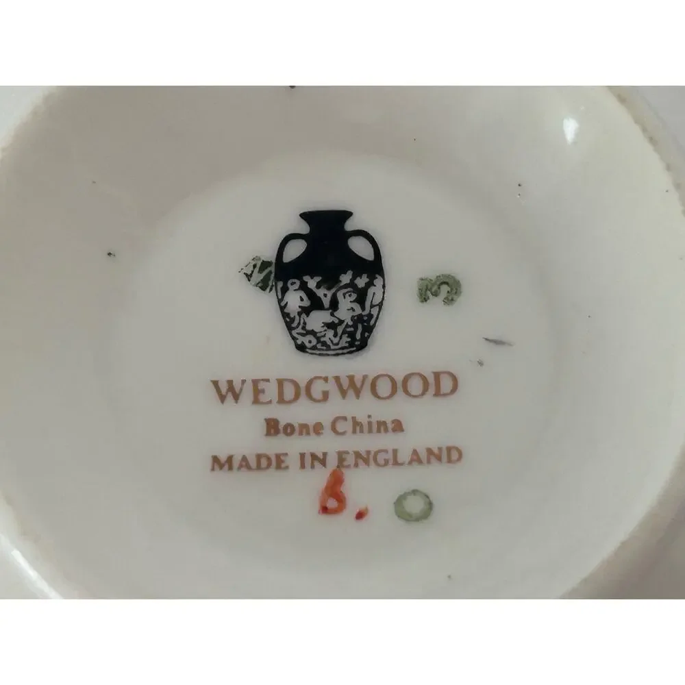 Wedgwood FLORENTINE TURQUOISE Bone China Peony Shape Footed Cup & Saucer England